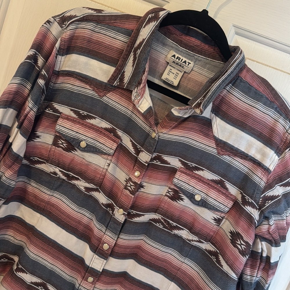 EUC Ariat Button Up